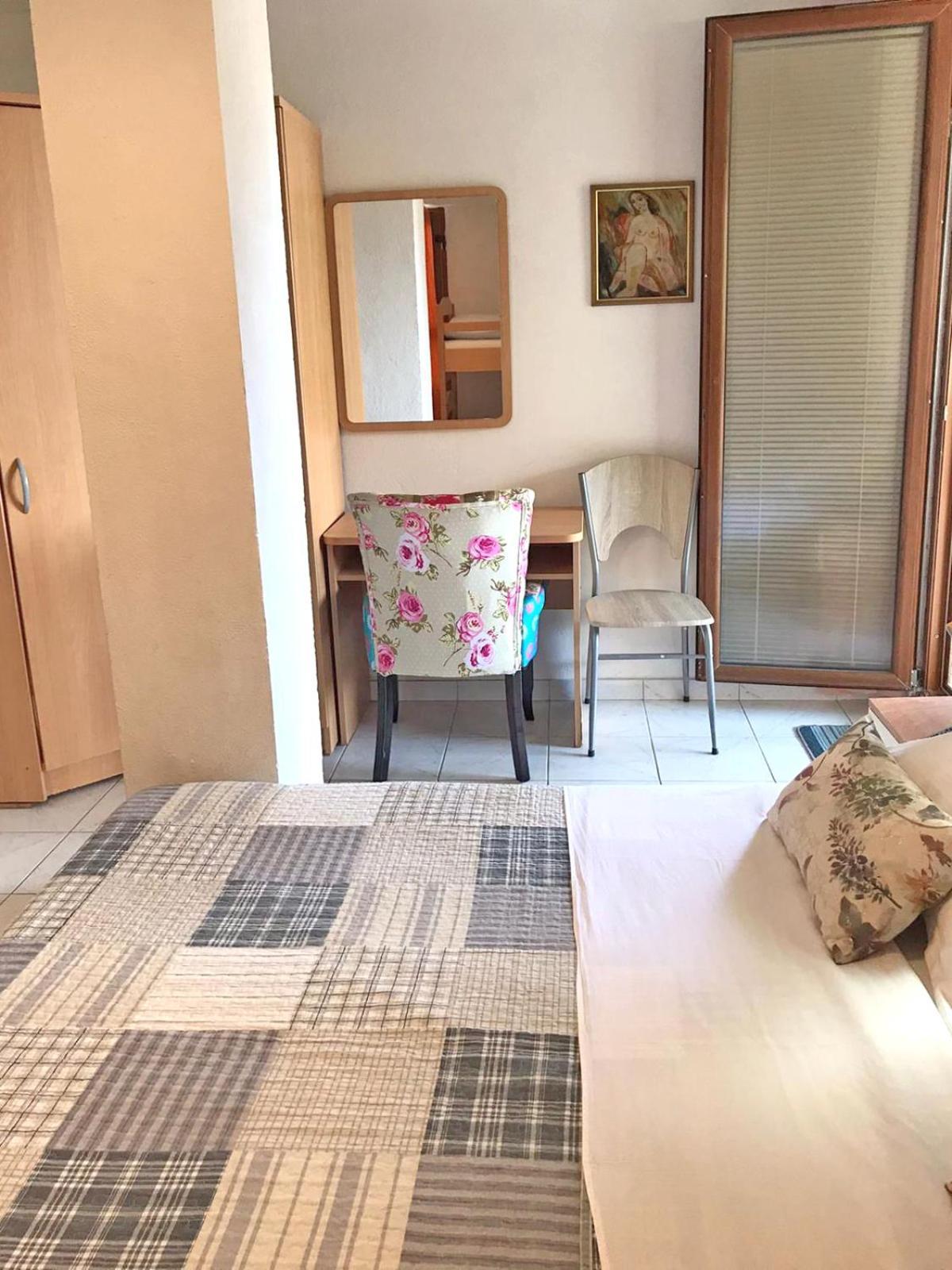 Villa Brela Kamer foto